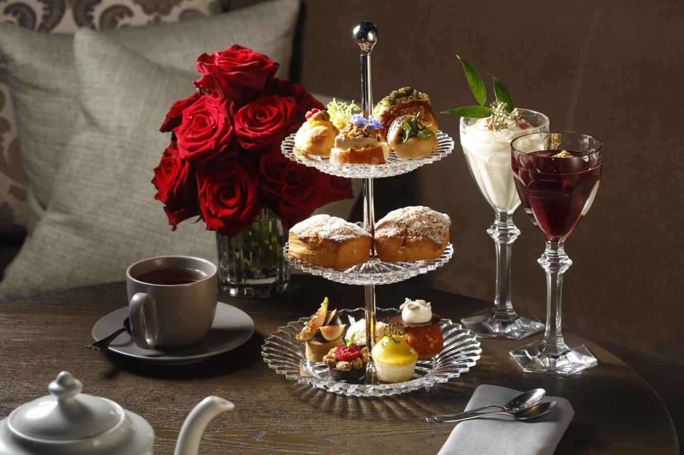 Holiday Teas gallery image for Tinsel Tea